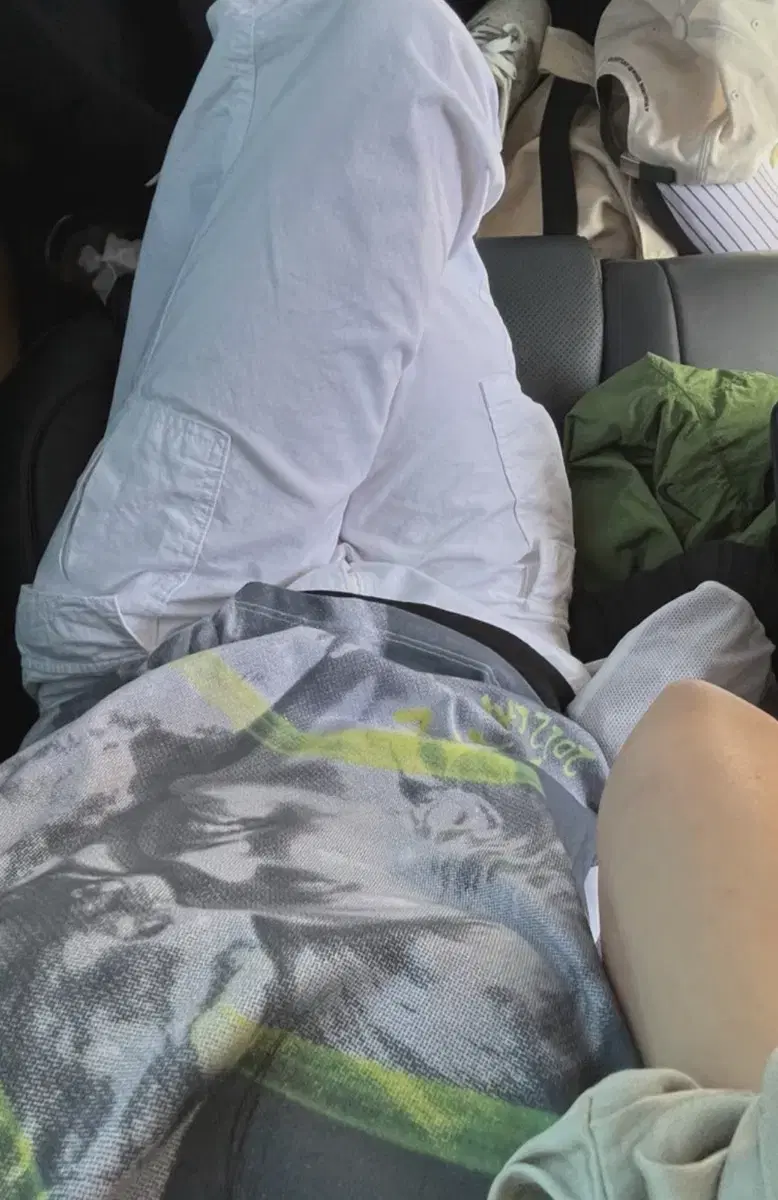 thumbnail-1